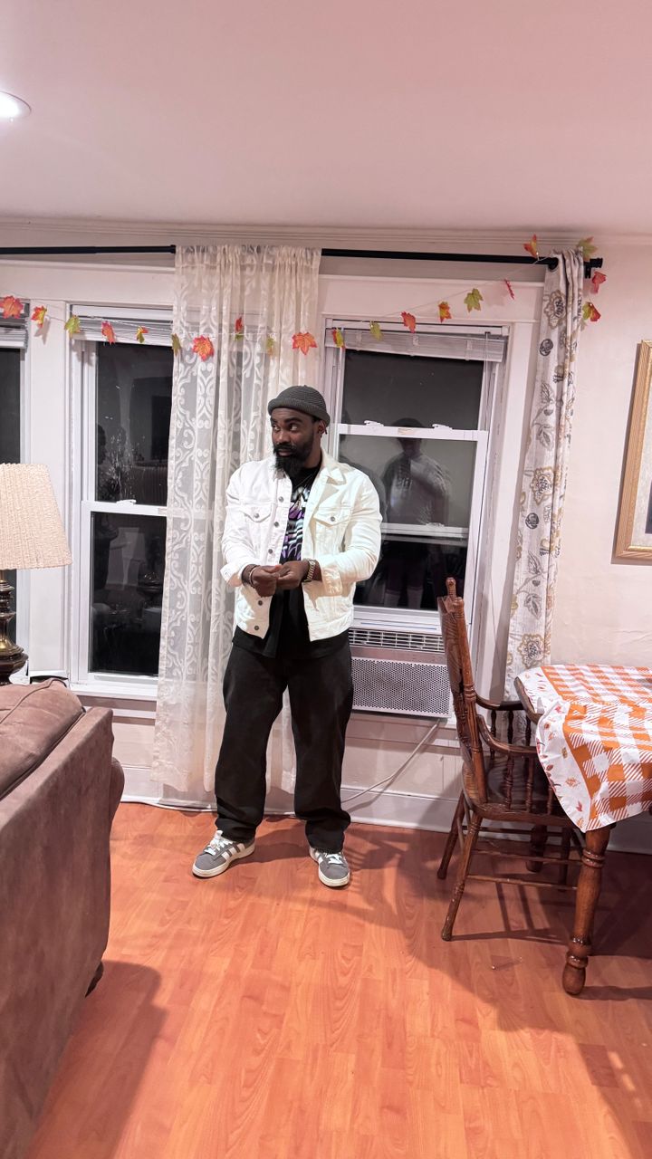Meet Ray1 aka Temitope Raymond, Rising Afro-Fusion sibger