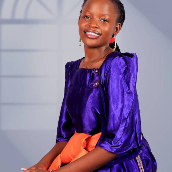 Nanono Patience: Height Shouldn't Define a Beauty Queen 8 Nanono Patience: Height Shouldn't Define a Beauty Queen