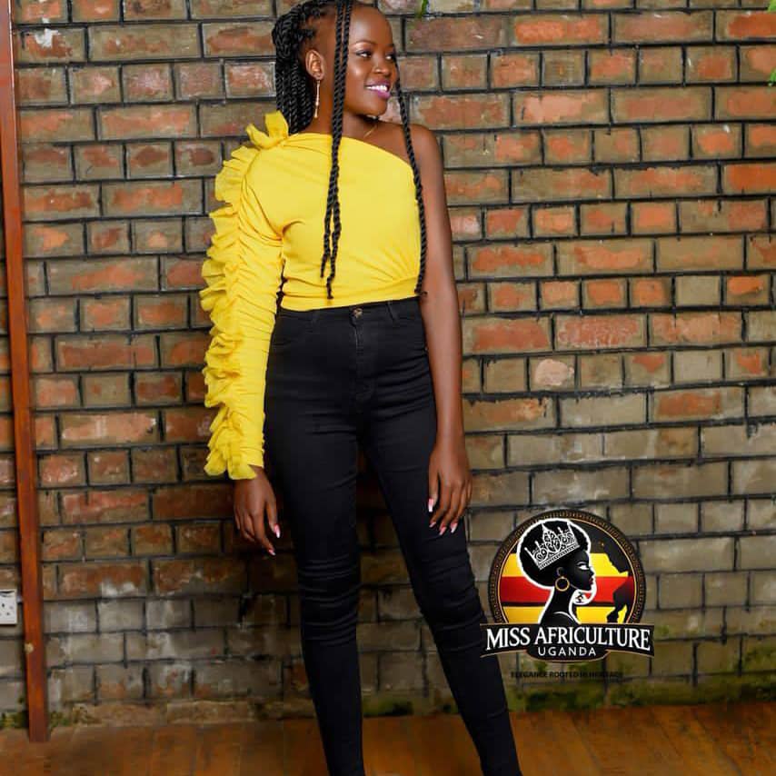Nanono Patience: Height Shouldn't Define a Beauty Queen 6 Nanono Patience: Height Shouldn't Define a Beauty Queen