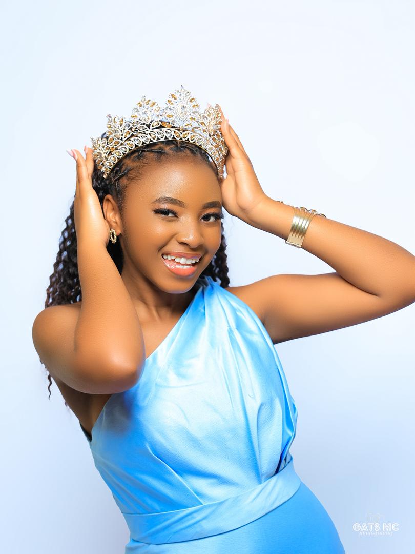 Favour Murungi Wins 2 Big crowns at Queens Affairs Awards 22 Favour Murungi Wins 2 Big crowns at Queens Affairs Awards