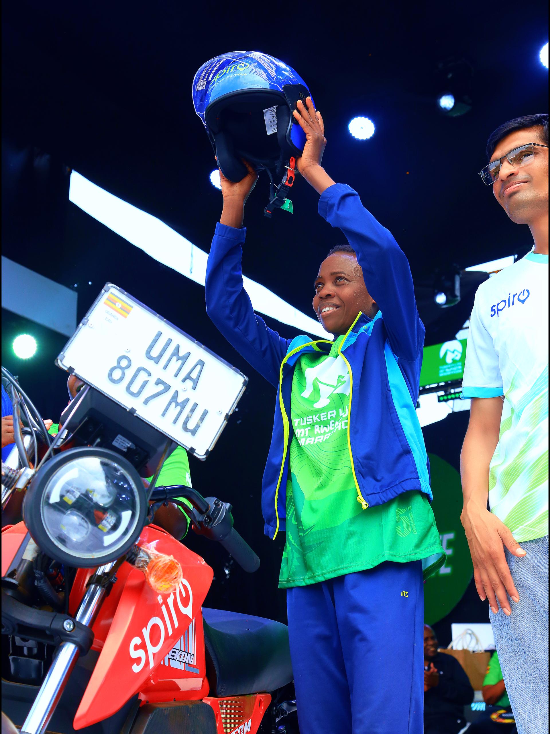 Spiro becomes 1st Rwenzori Marathon EV partner, gifts winners