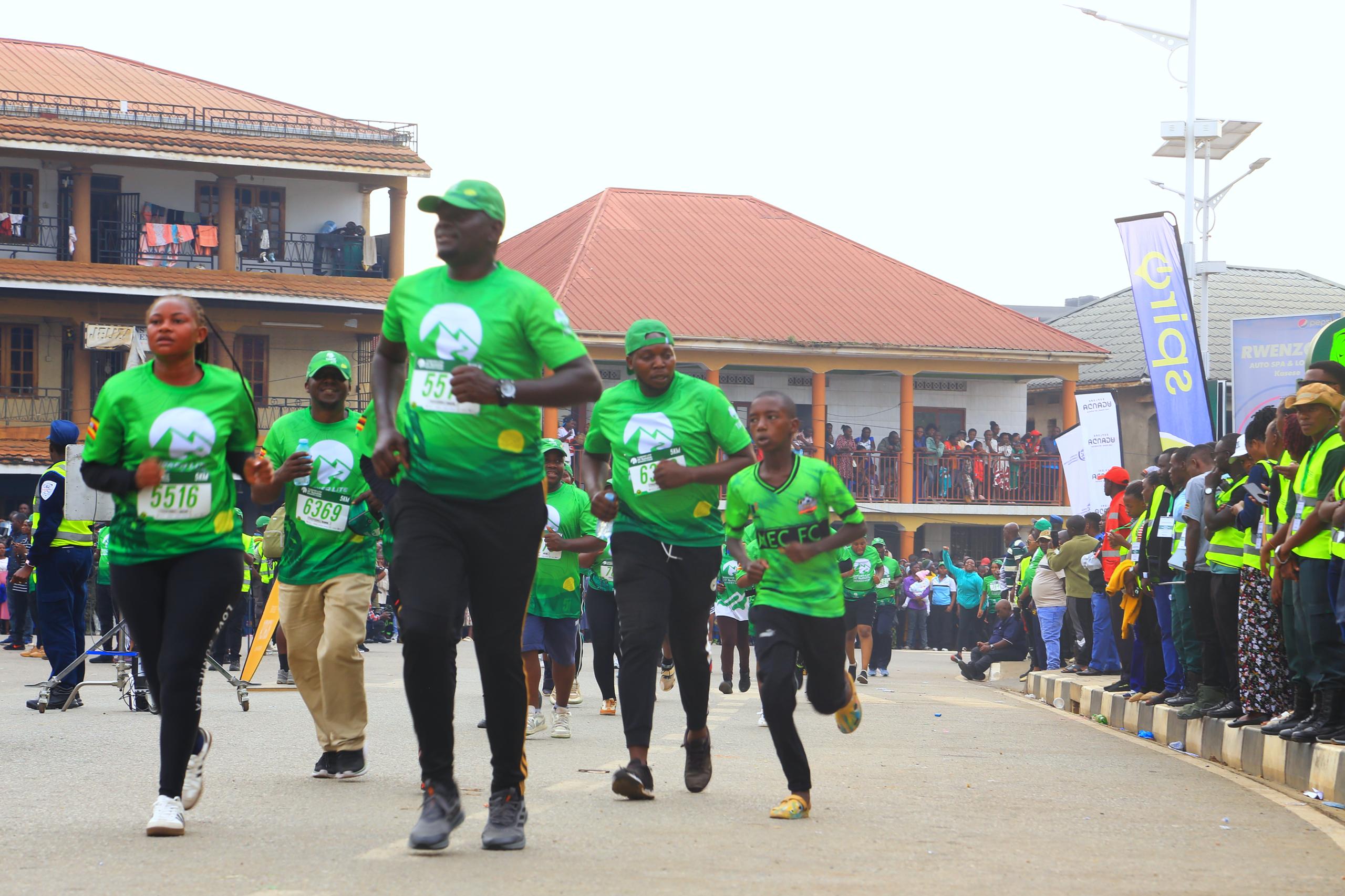 Spiro gifts slick electric bikes to Rwenzori Marathon winners