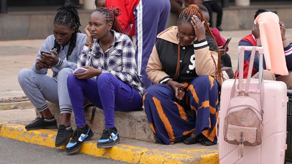 JKIA Airport Strike causes Chaos in Nairobi 6 hours later 4 JKIA Airport Strike causes Chaos in Nairobi 6 hours later