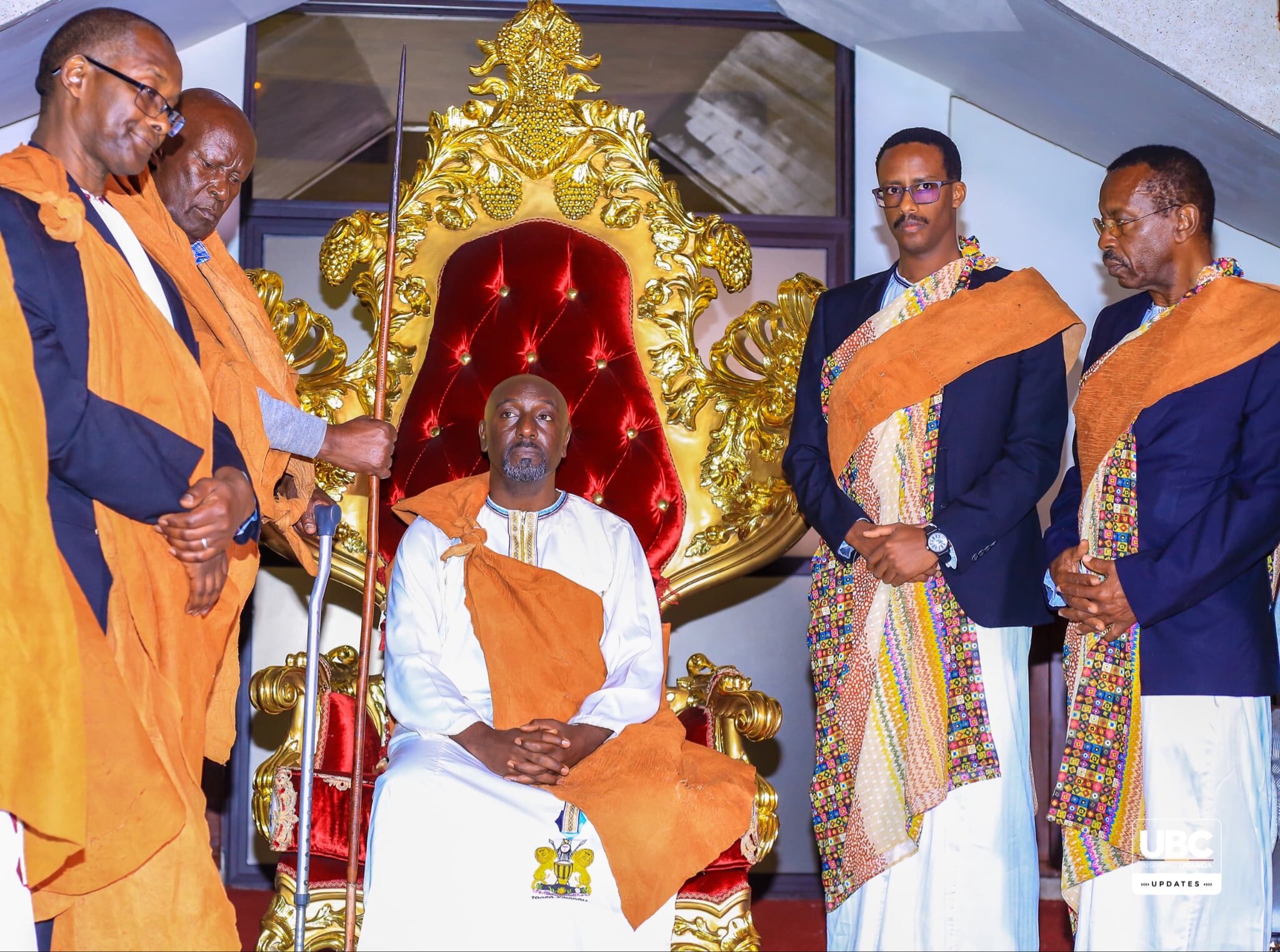 Edward Rukidi Nyabongo I is getting crowned new Omukama