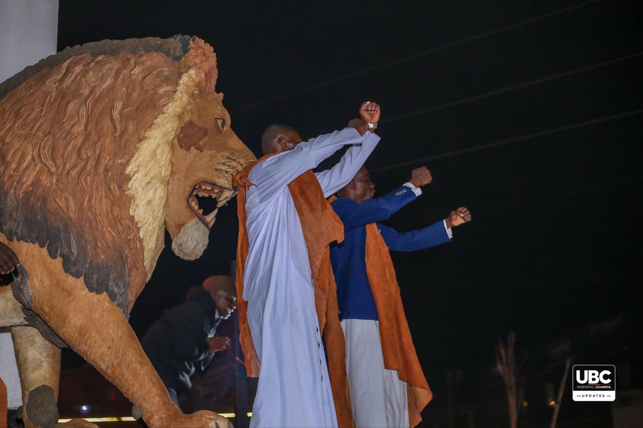Edward Rukidi Nyabongo I is getting crowned new Omukama