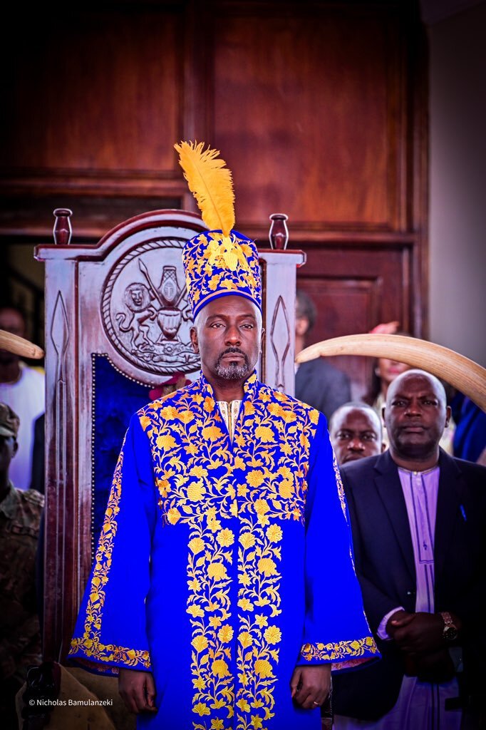 Edward Rukidi Nyabongo I is getting crowned new Omukama