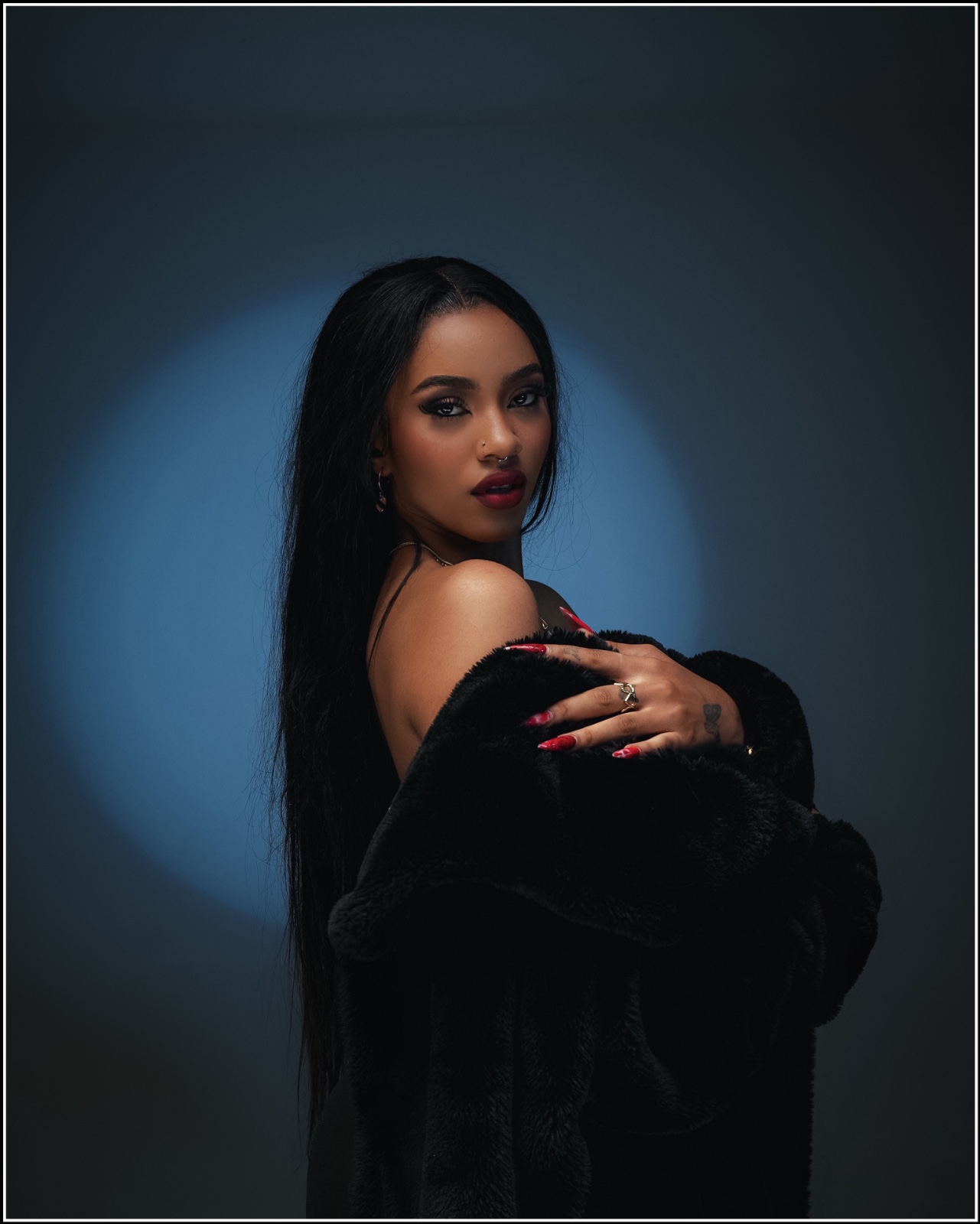 Meet Safi Vanbelle, Congolese-Ugandan Beauty With Purpose 2 Meet Safi Vanbelle, Congolese-Ugandan Beauty With Purpose
